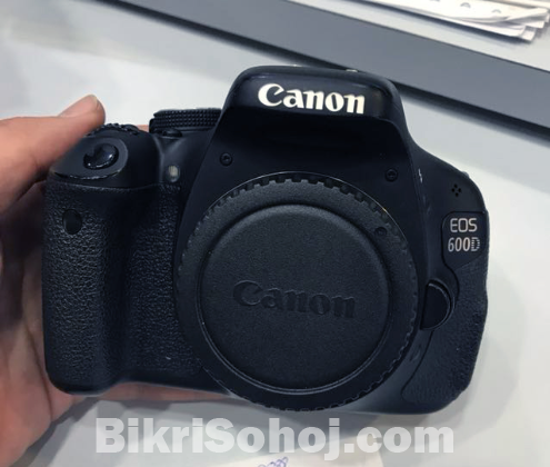 Canon 600 D Only Body বিক্রি হবে